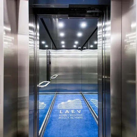 Luxury & Brand New Apartment *